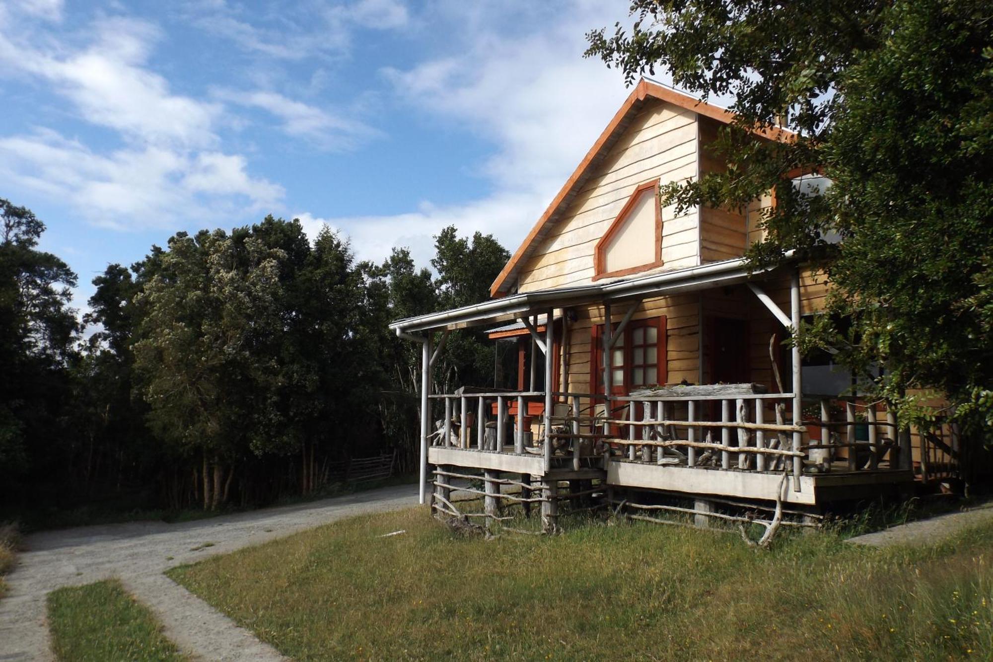 Karukinka Guest House Chonchi Eksteriør bilde