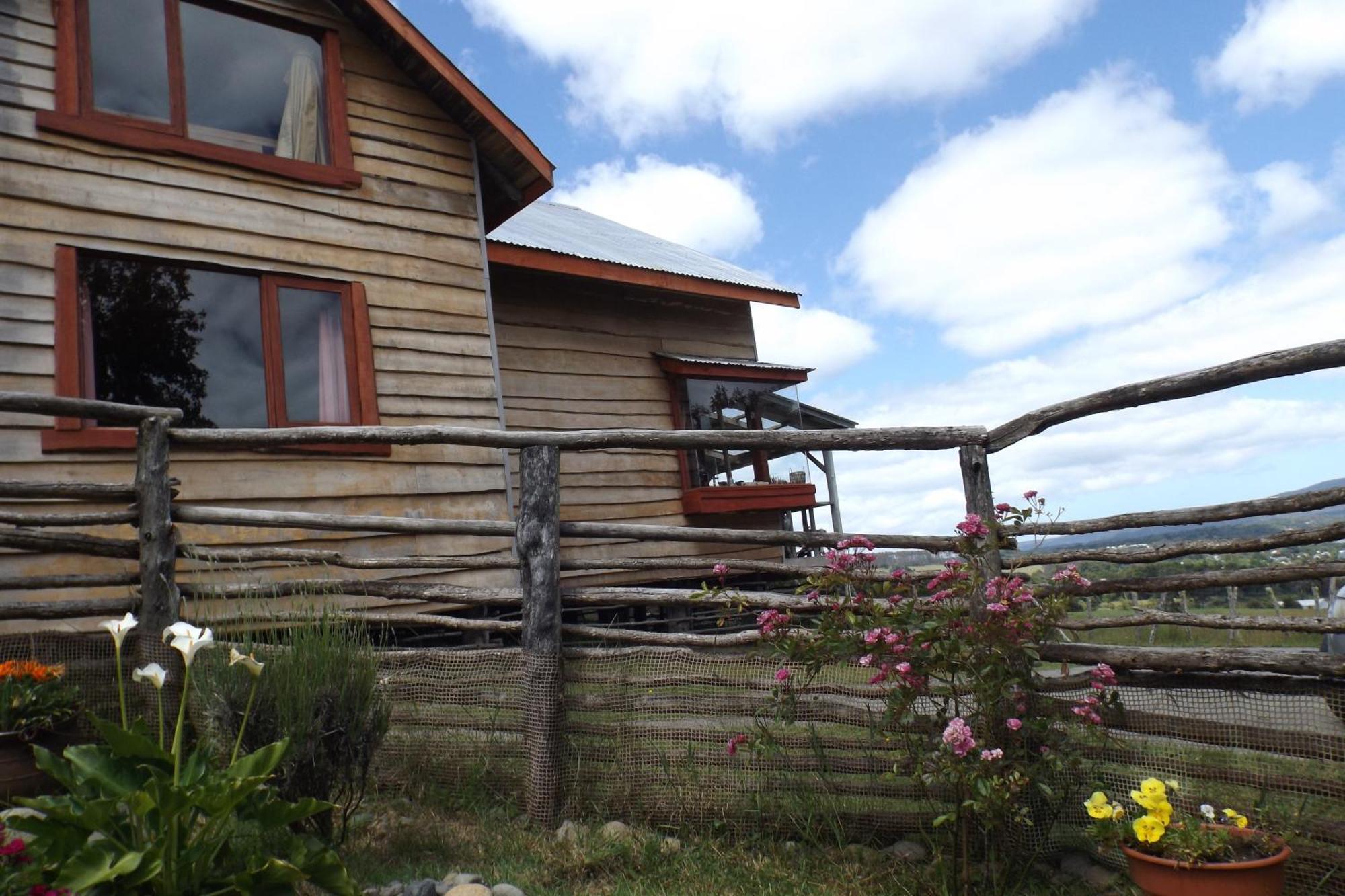 Karukinka Guest House Chonchi Eksteriør bilde
